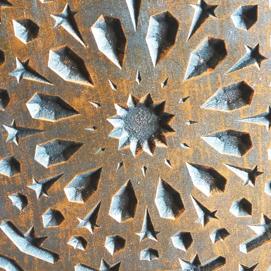 Tête De Lit En Bois Sculpté